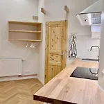 Cozy Designer Apartment In Friedrichshain