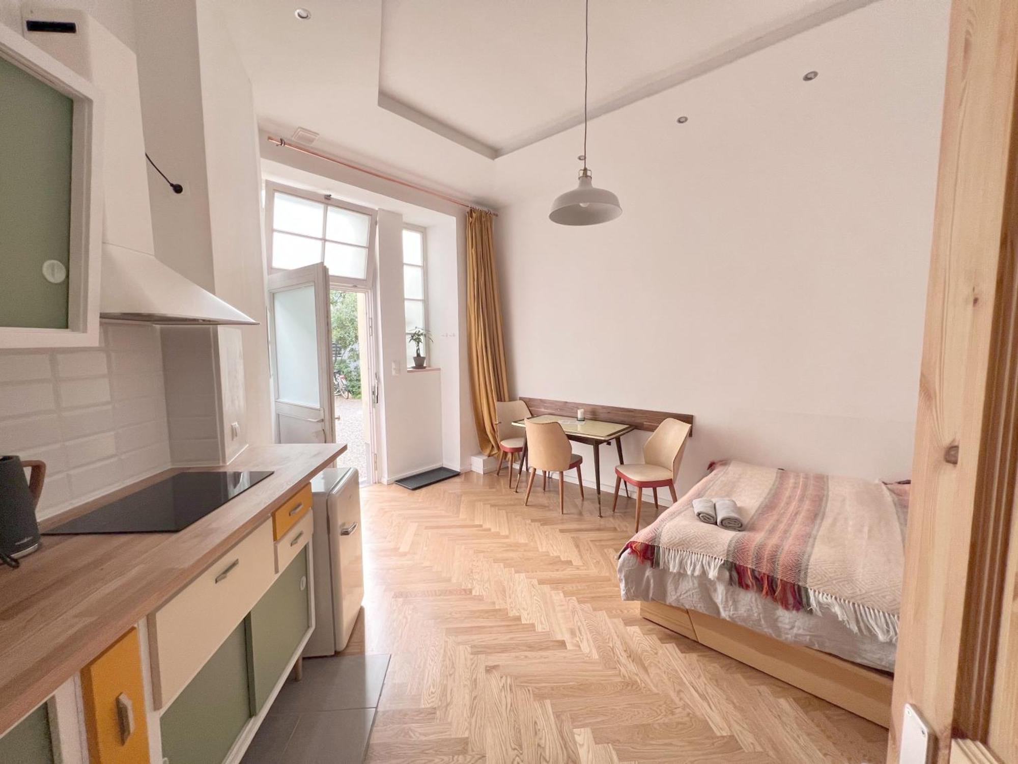 Cozy Designer In Friedrichshain * Berlino
